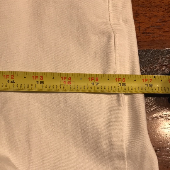 Old Navy Rockstar Mid-Rise Distressed Skinny Jeans - Picture 10 of 12